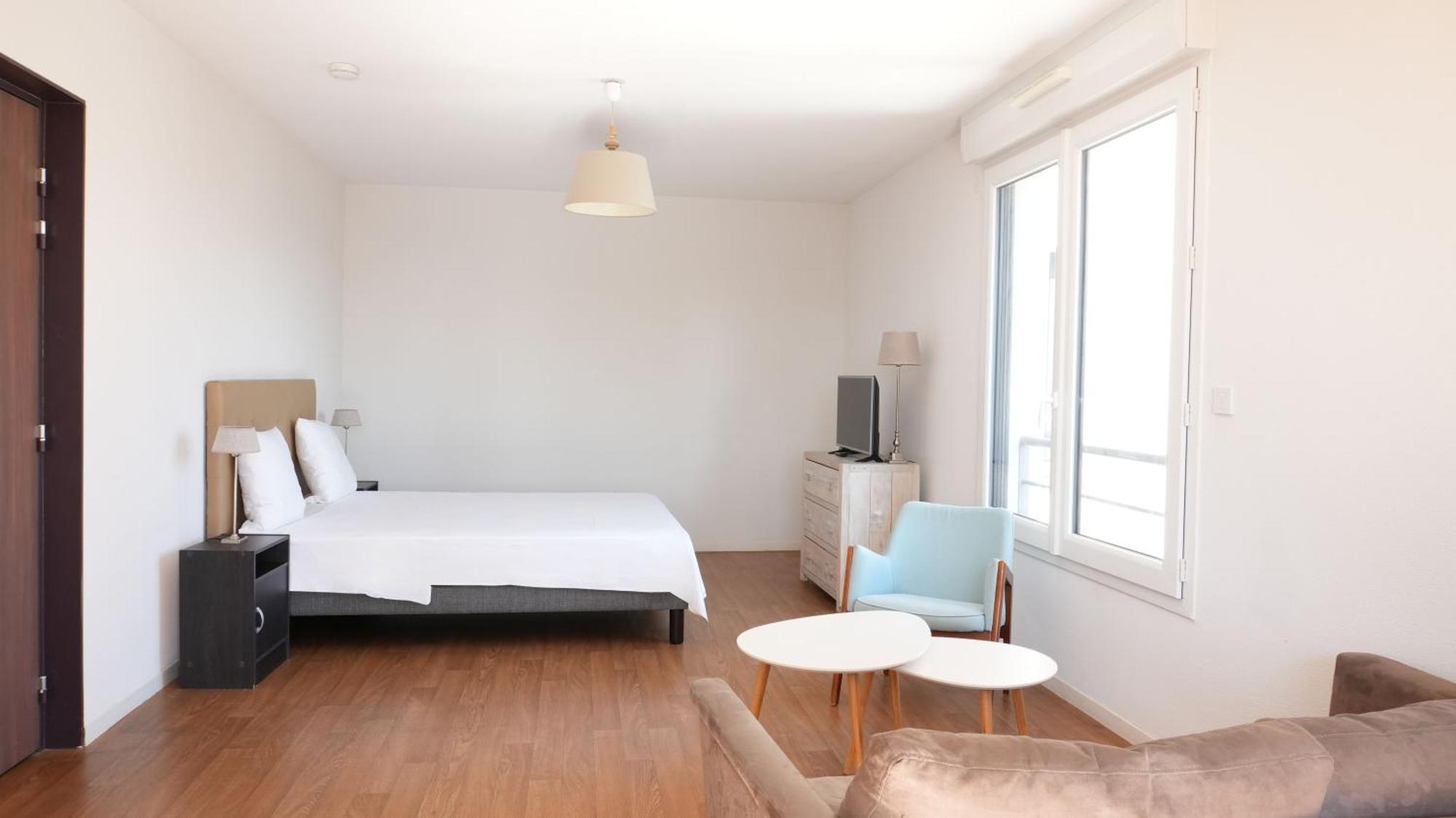 Zenao Appart'Hotel Nevers Exteriör bild