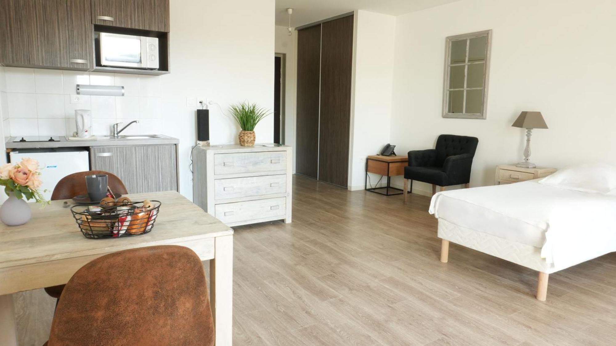 Zenao Appart'Hotel Nevers Exteriör bild