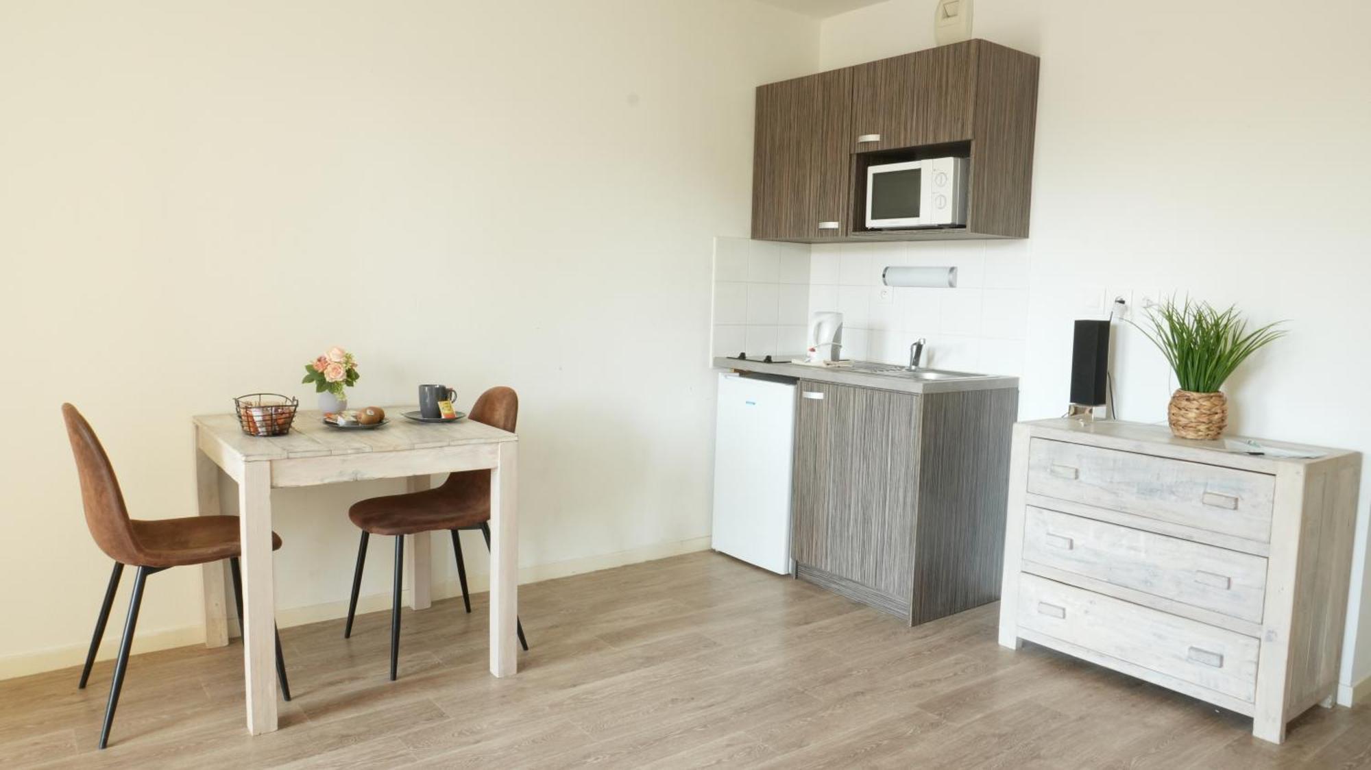 Zenao Appart'Hotel Nevers Exteriör bild